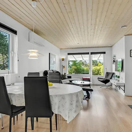 3 Bedroom Beautiful In